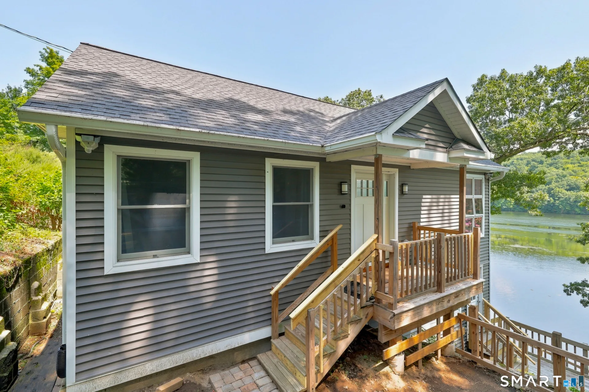51 Bankside Trail, Newtown, CT
