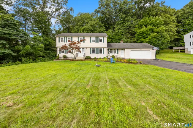 45 Montowese Trail