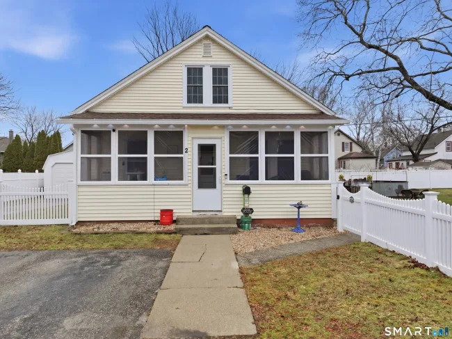 2 Myrtle Street, Plainfield, CT