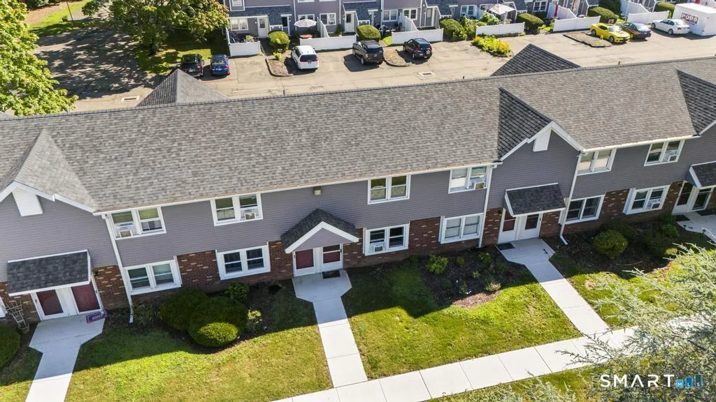 211 East Main Street #C28, Branford, CT