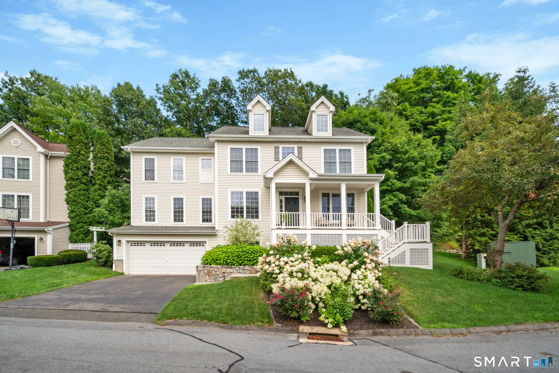 25 Independence Circle #25, Southbury, CT
