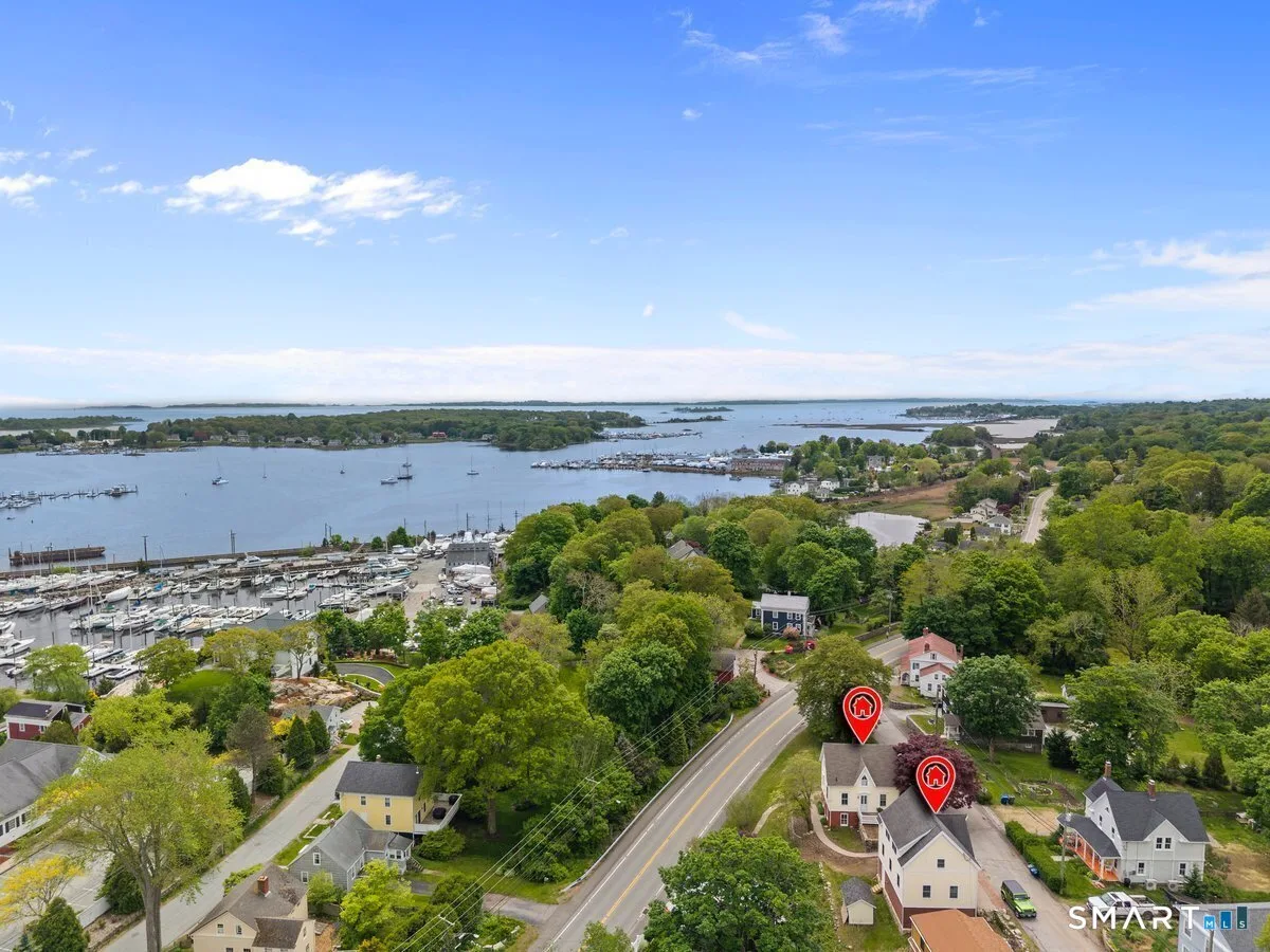 2 Ashby Street, Groton, CT