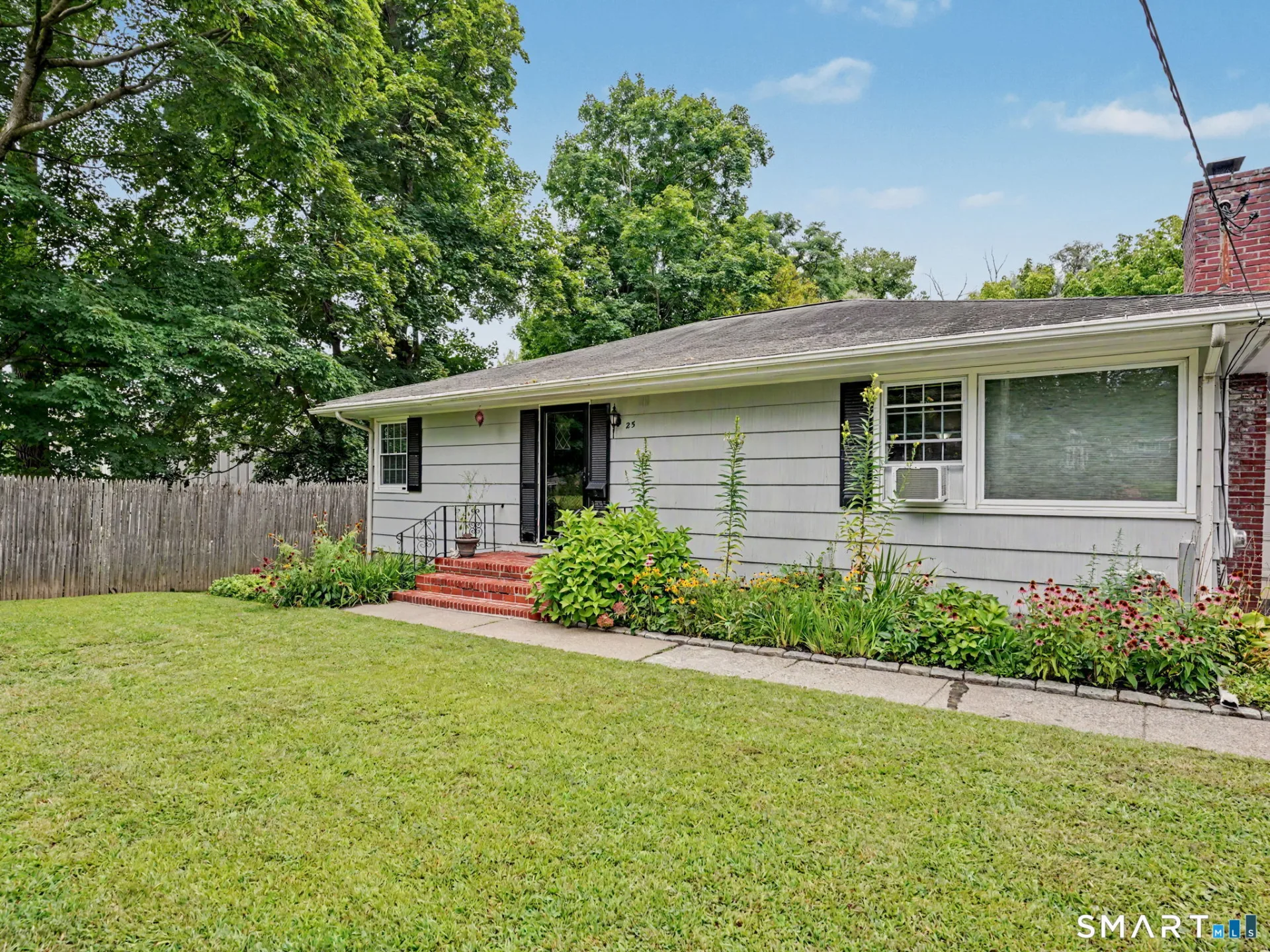 25 Elgin Avenue, Bethel, CT