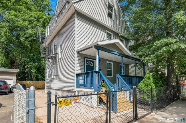 212 Newhall Street