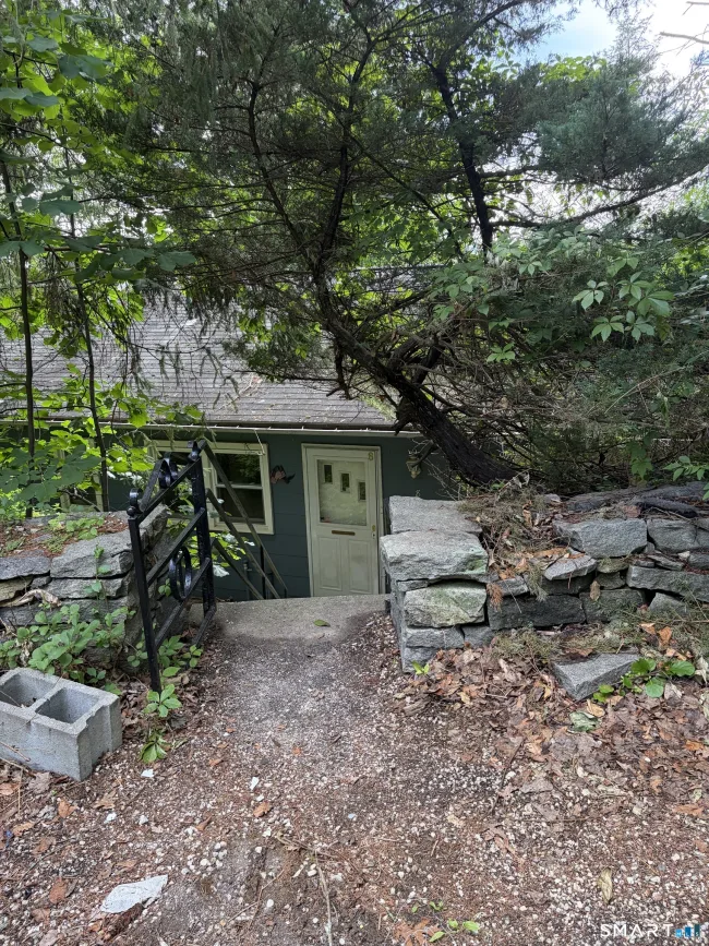 8 Terrace Drive, Sherman, CT