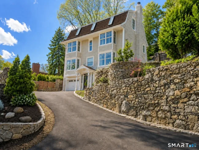 316 Valley Road, Greenwich, CT