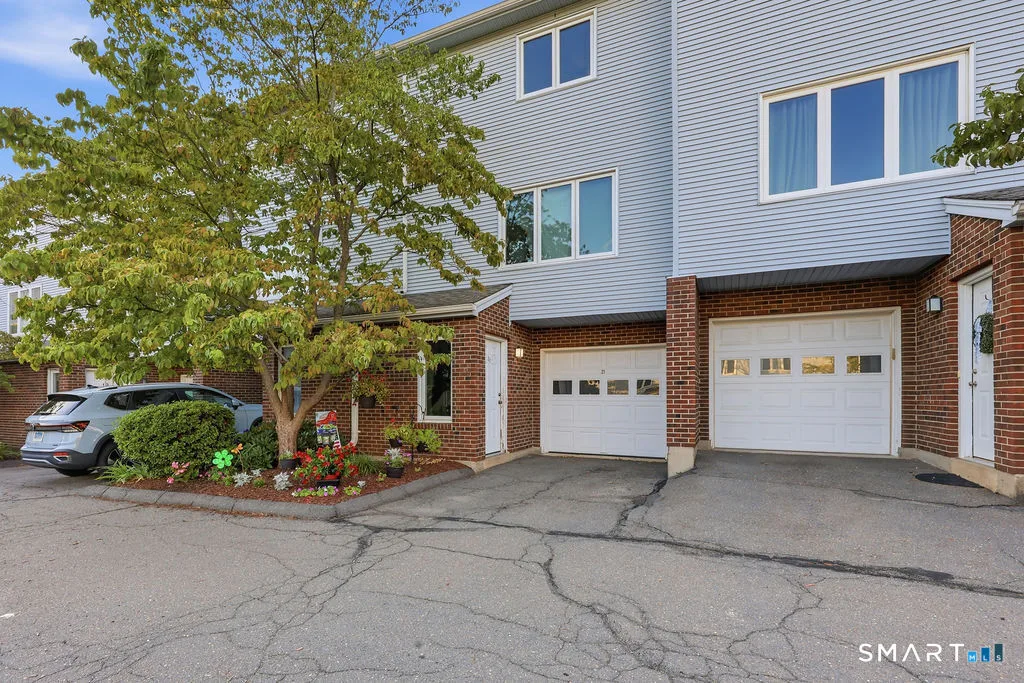 30 Sheila Court #21, Bristol, CT