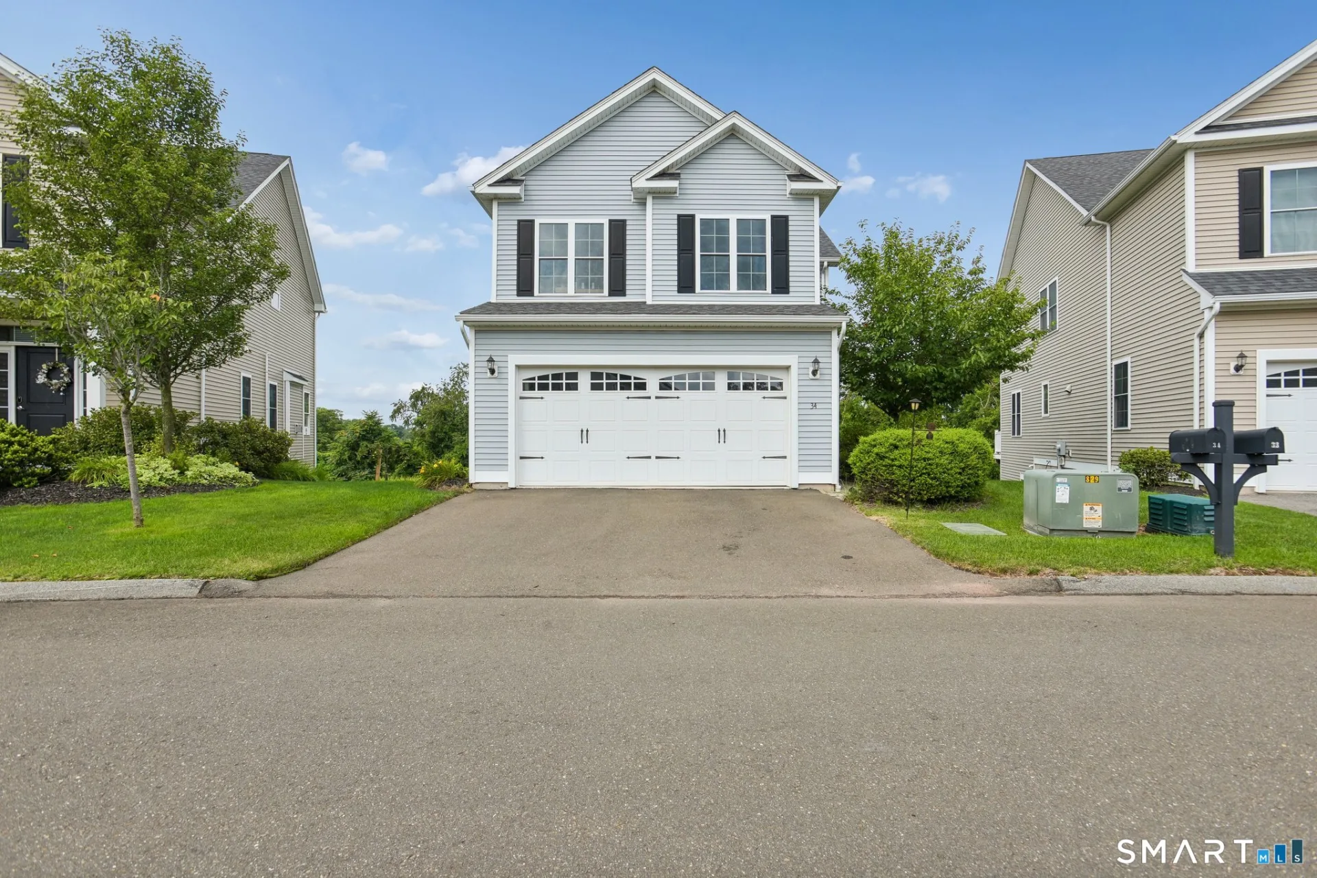 34 Lexington Gardens #34, North Haven, CT