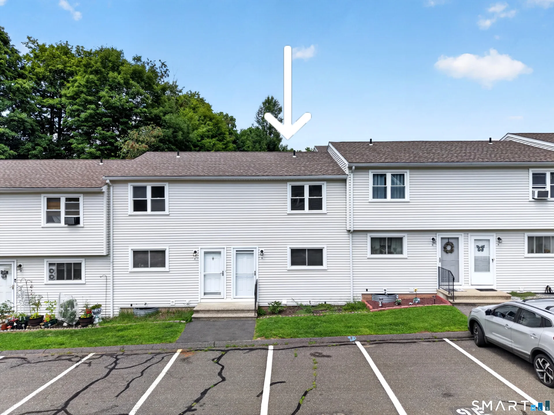 1081 New Haven Road #9D, Naugatuck, CT