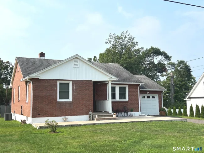 36 Davis Street