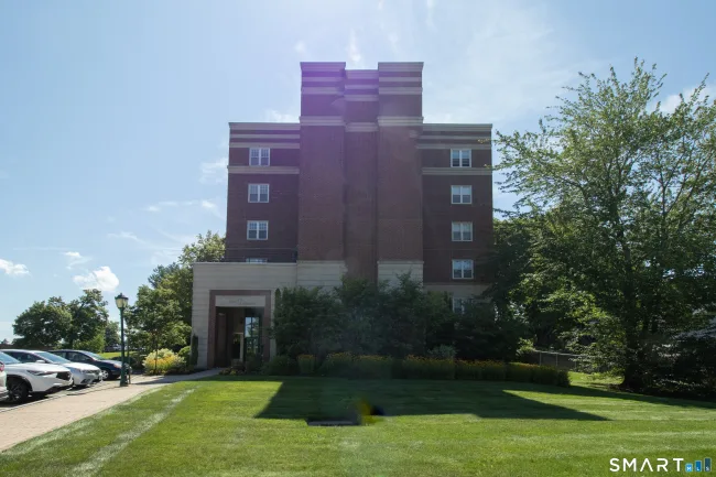 49 Rose Street #307, Branford, CT