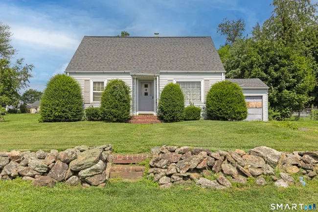 327 Anna Avenue