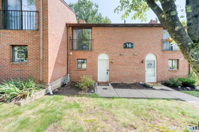 16 Darling Street #E, Southington, CT