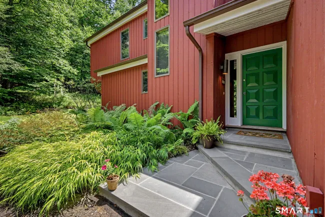 6 Fox Run, Sherman, CT