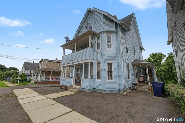23 Housman Street