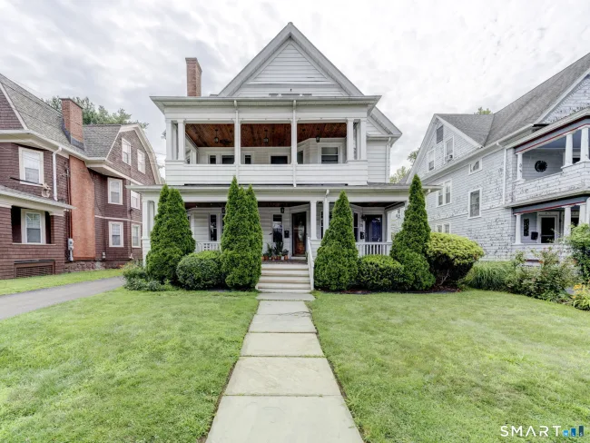 276 Oxford Street