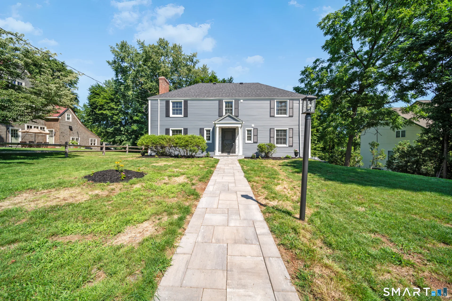 38 Roberts Lane, West Hartford, CT