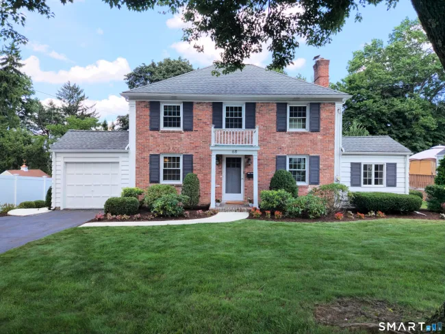 68 Farmingdale Road