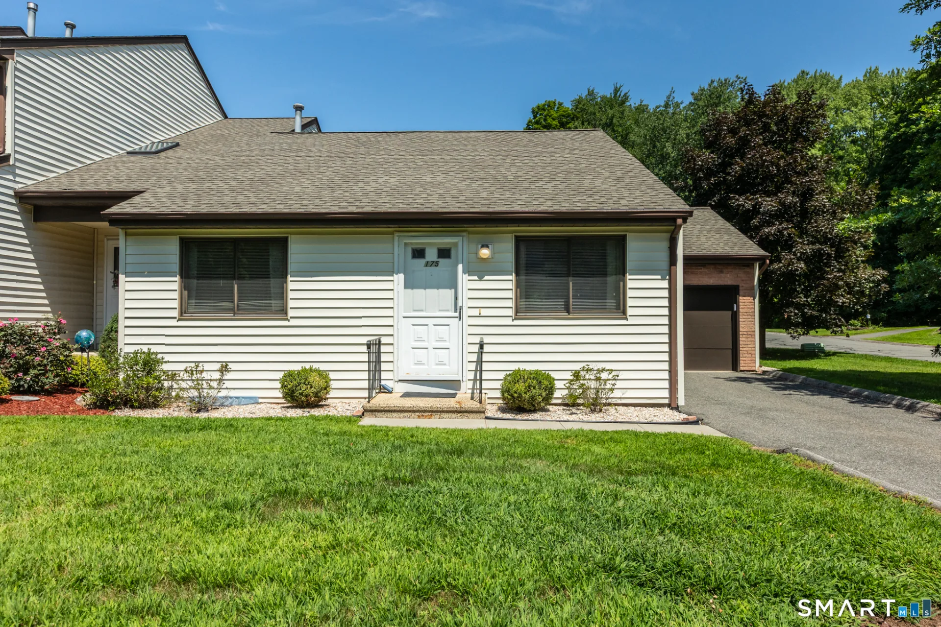 17 Oak Forest Drive #5, Manchester, CT