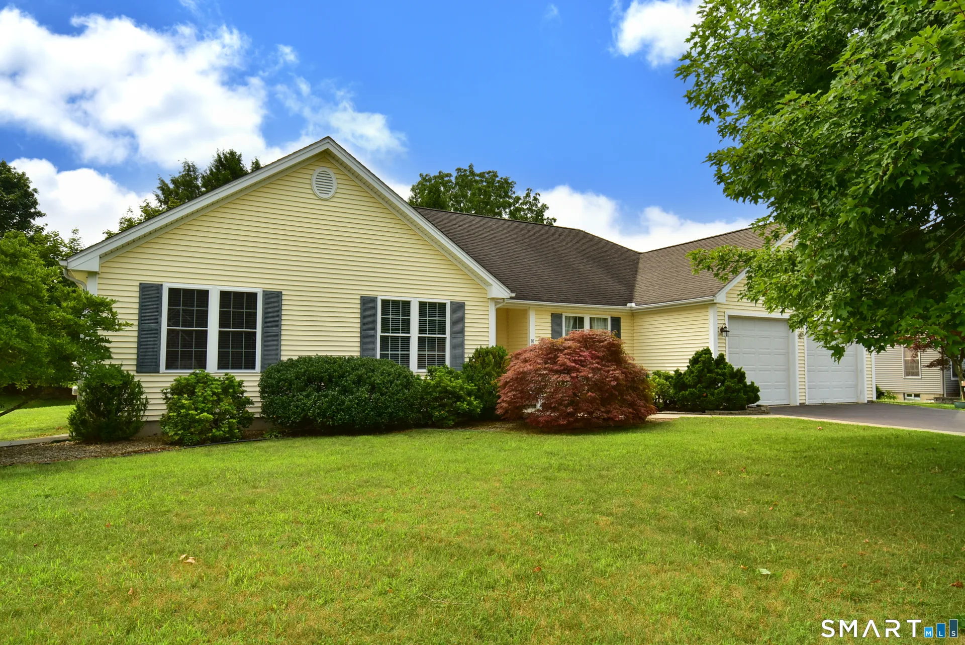 10 Coughlin Road, Manchester, CT