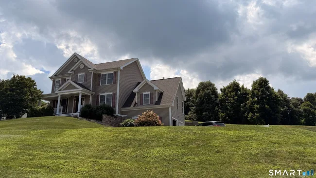 5 Rolling Hills Drive, Seymour, CT
