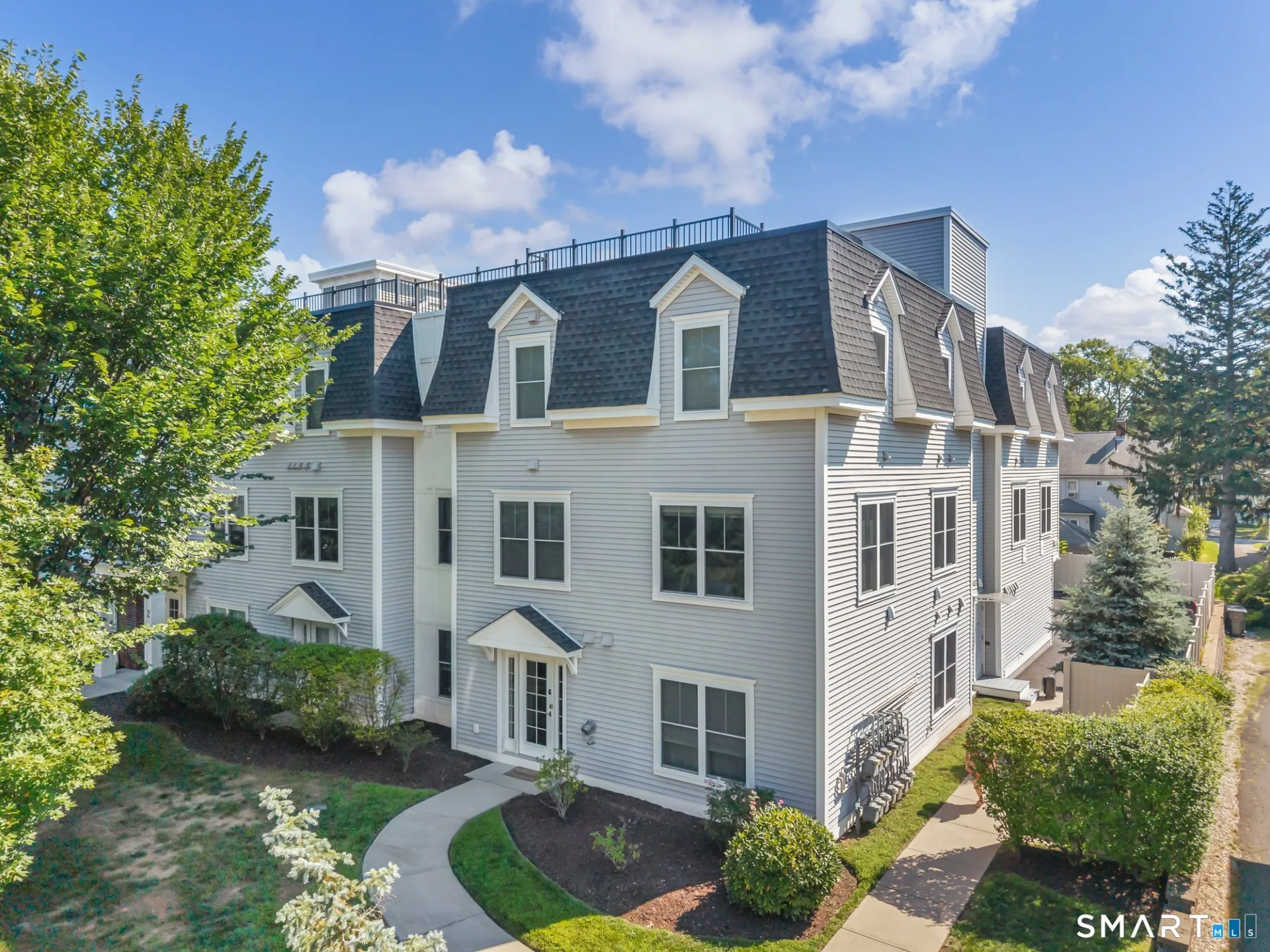 2 Bishop Road #204, West Hartford, CT