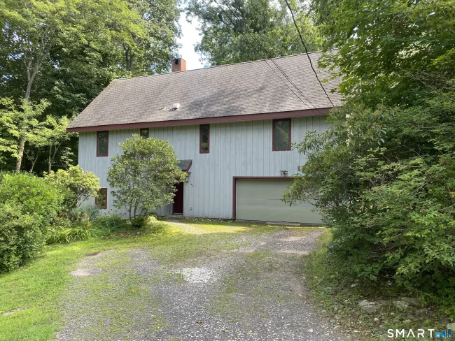 26 Eastwood Drive, Branford, CT