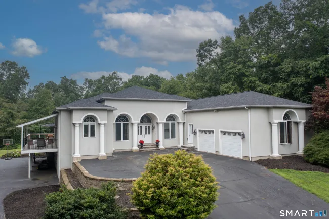 59 Almada Drive