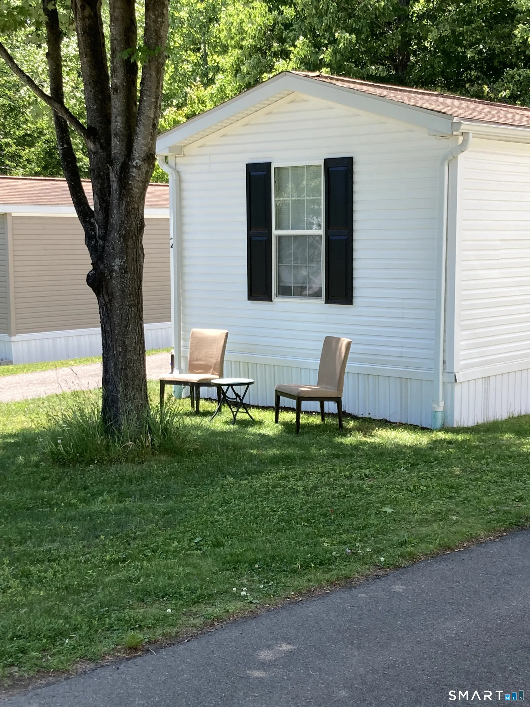 2 Harmony Lane, Milford, CT