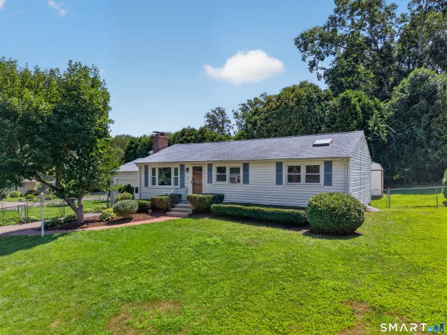 17 Sycamore Road, East Lyme, CT