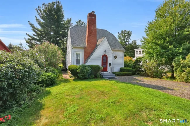 711 Ridge Road