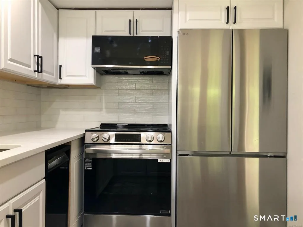 229 Bacon Pond Road #312, Woodbury, CT