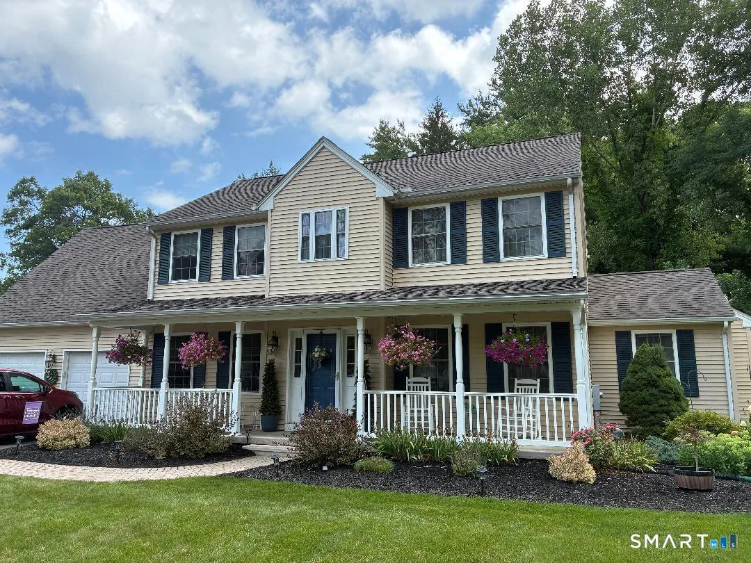 2 Clinton Lane, Enfield, CT