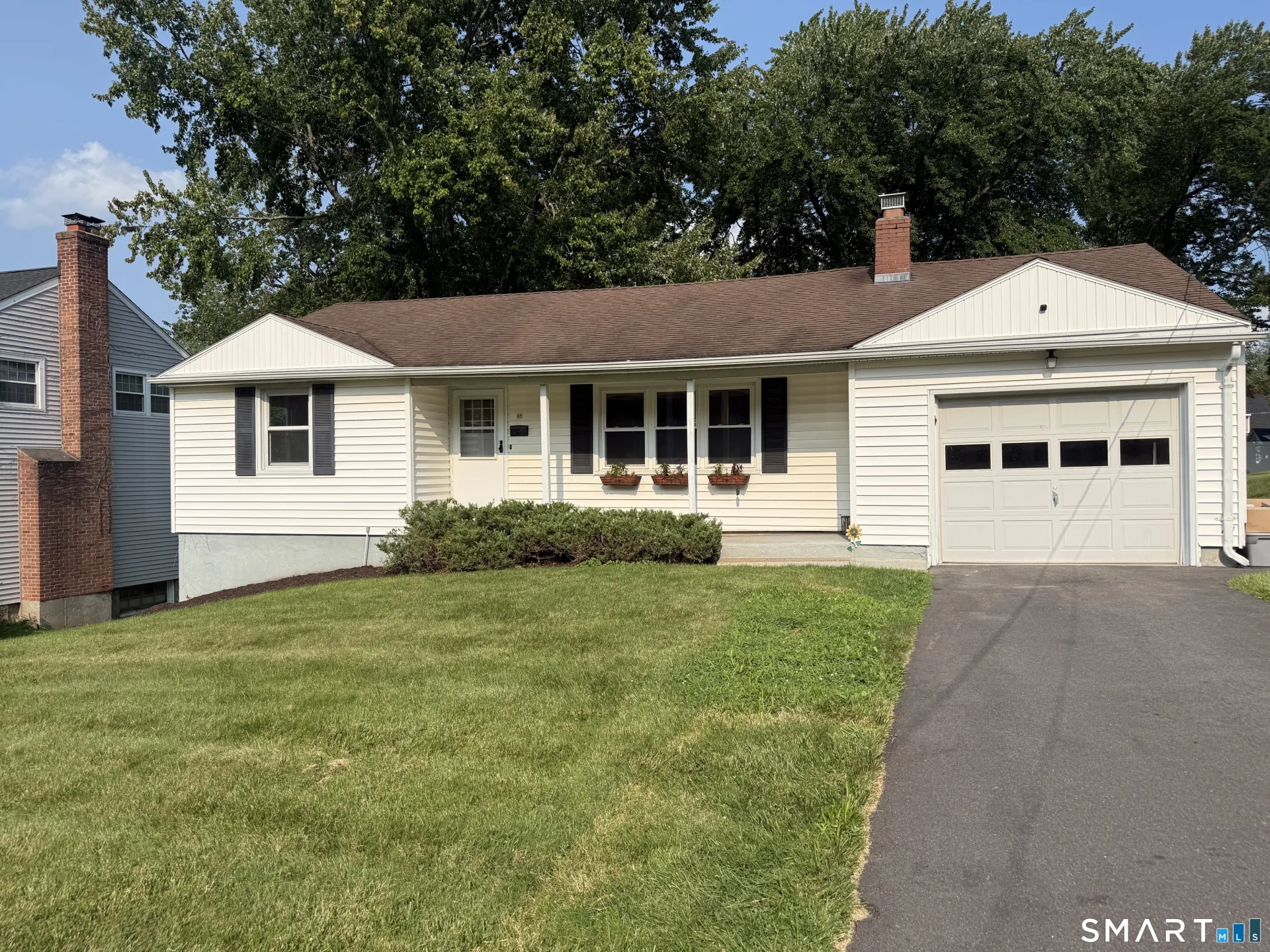 65 Emily Lane, Bristol, CT