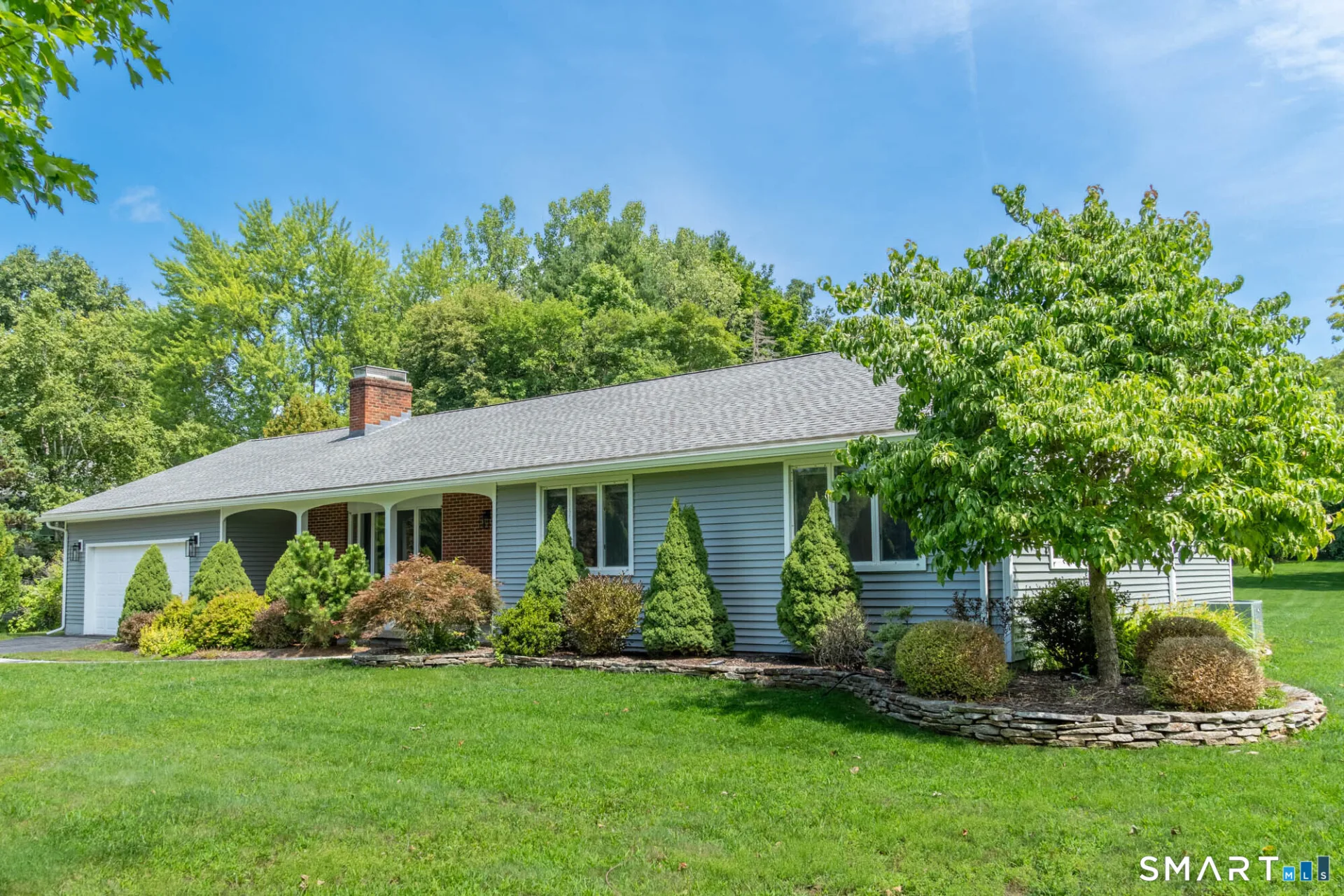 11 Bradfield Drive, Somers, CT