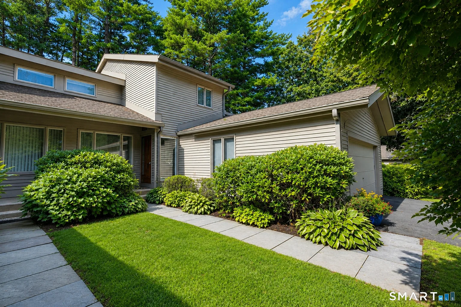 6 Acorn Glen #6, Avon, CT