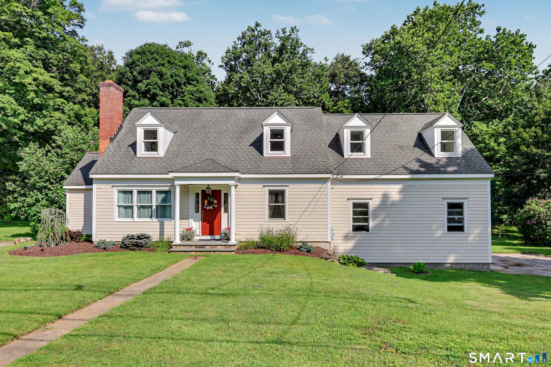 14 Paper Mill Road, New Milford, CT