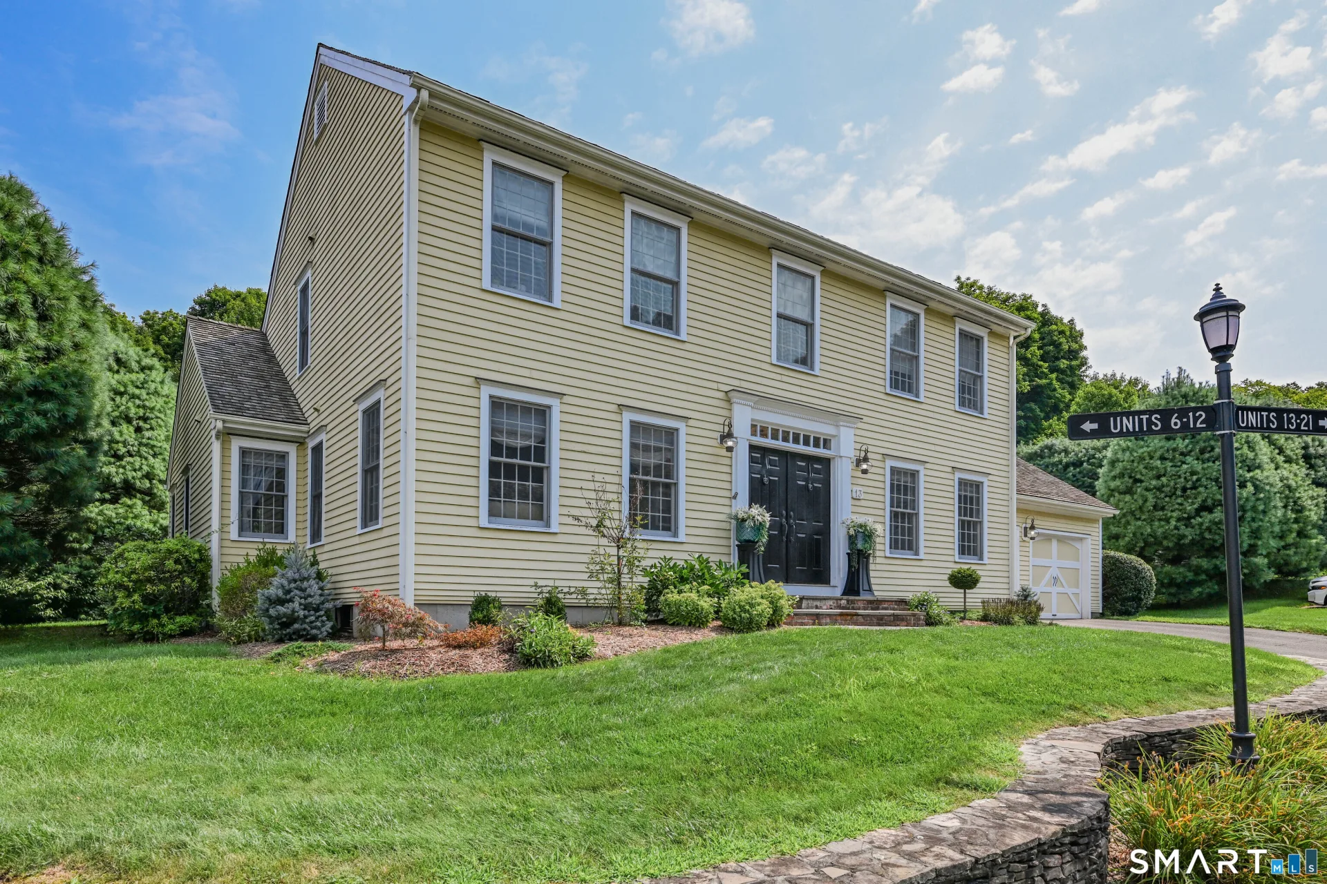13 Hillview Lane, Woodbury, CT