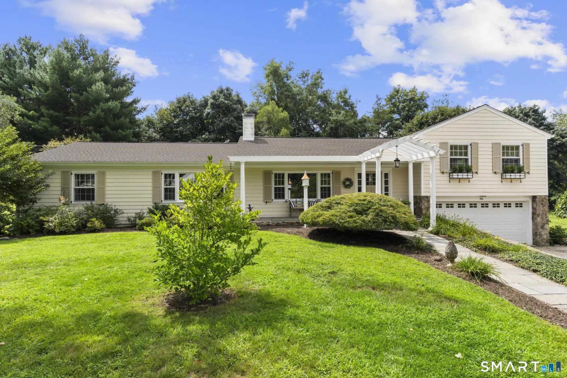 314 Longmeadow Road, Orange, CT