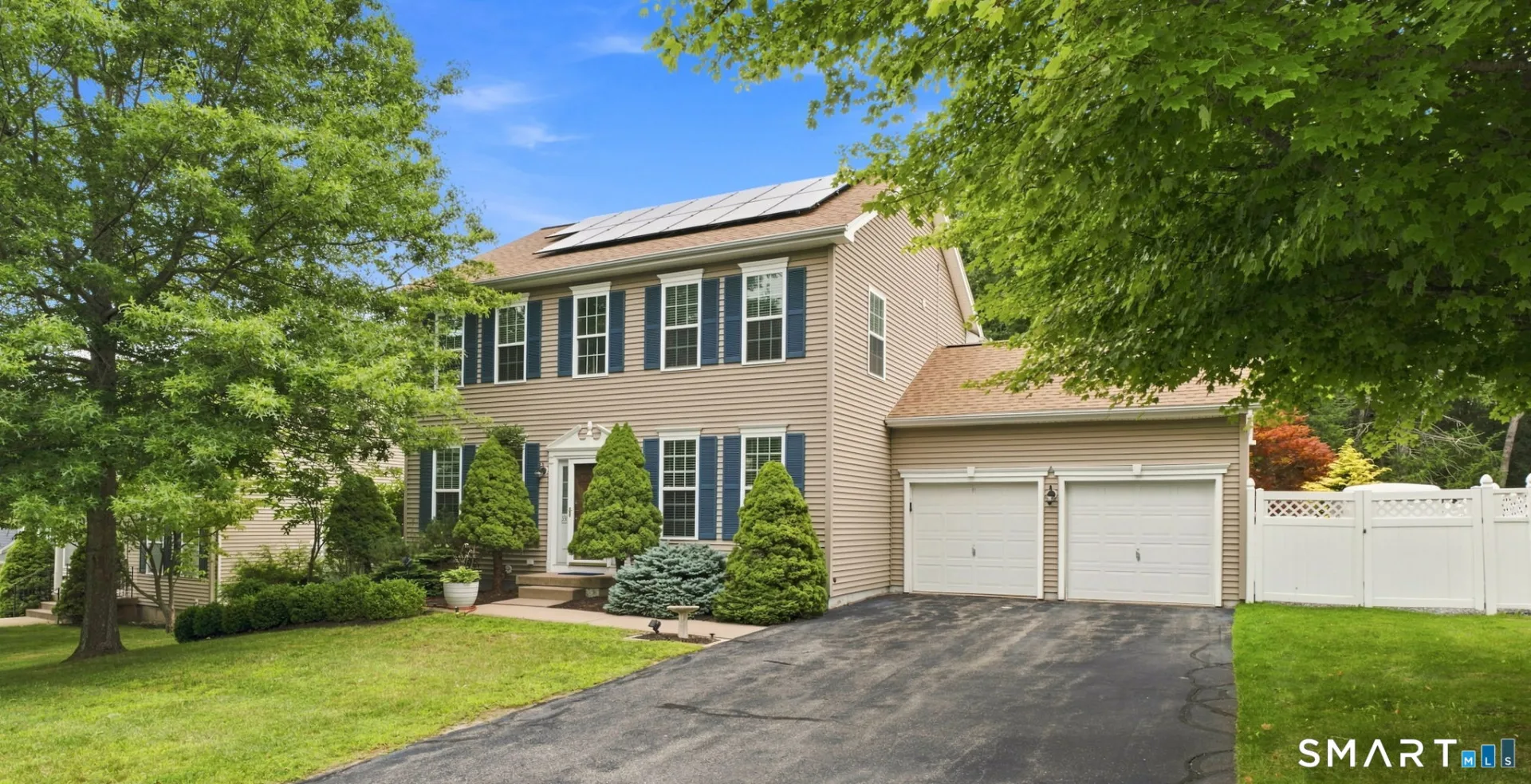 336 Hillandale Boulevard, Torrington, CT
