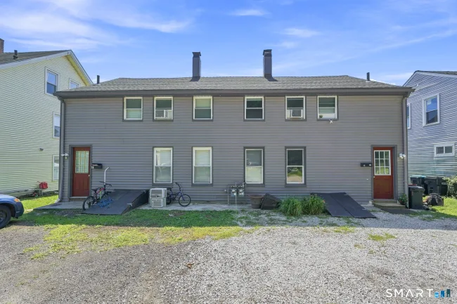 61-63 Pomfret Street