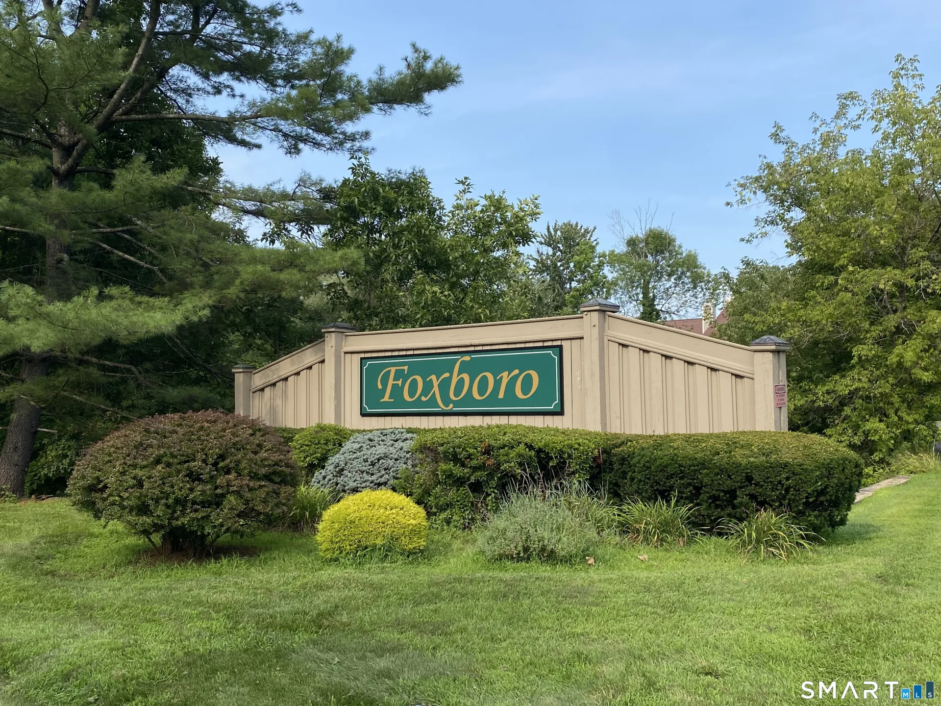 81 Fox Run Court #81, Newington, CT
