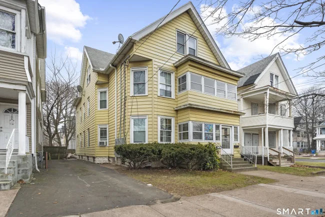208 Clinton Avenue, New Haven, CT