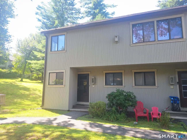 47 Woods Way #47, Woodbury, CT