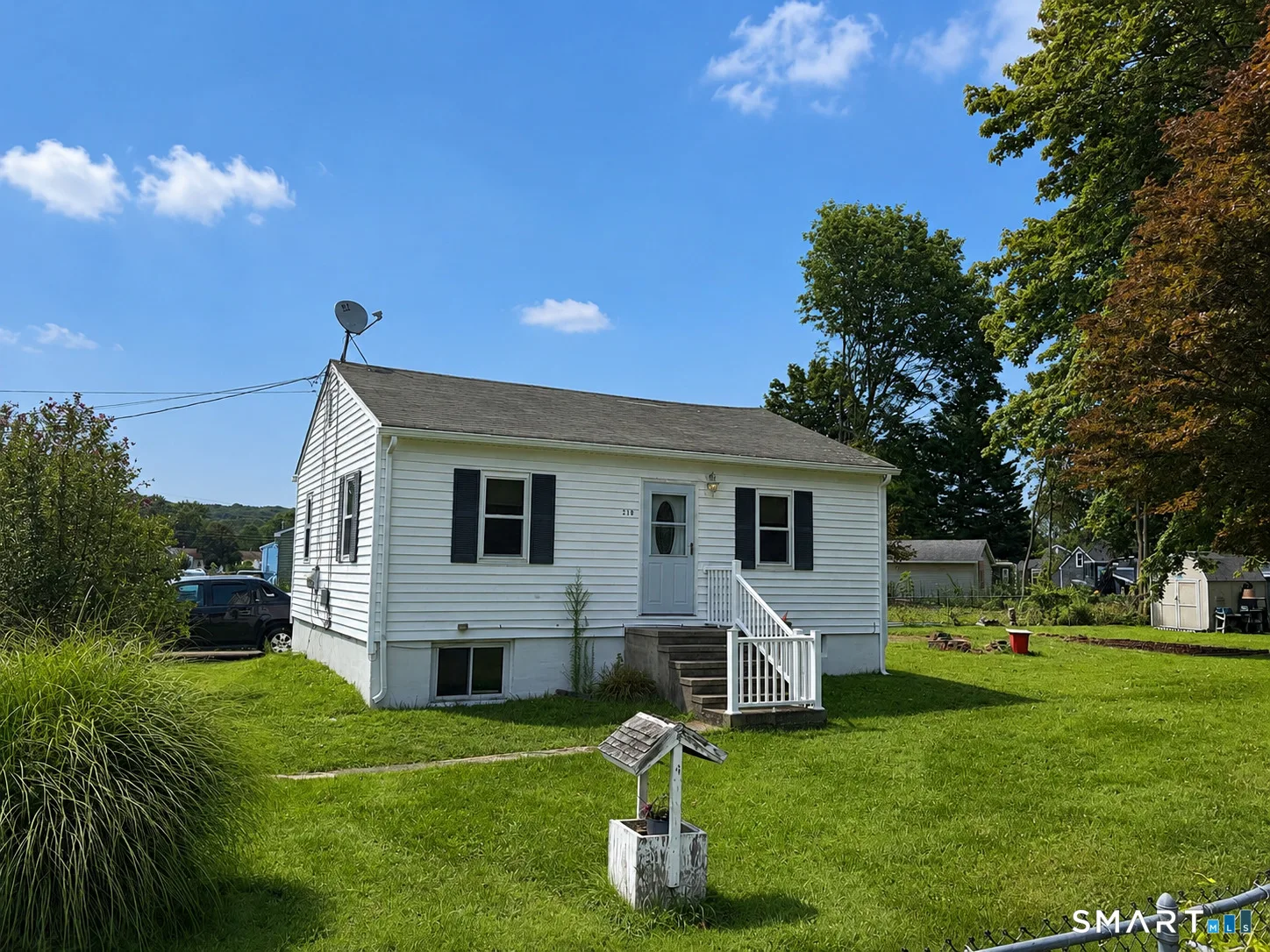 210 Midway Oval, Groton, CT