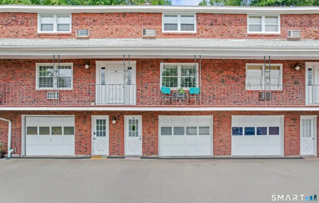 201 Regan Road #30A, Vernon, CT