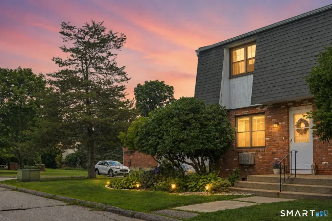 80 Wellswood Road #9, Hebron, CT