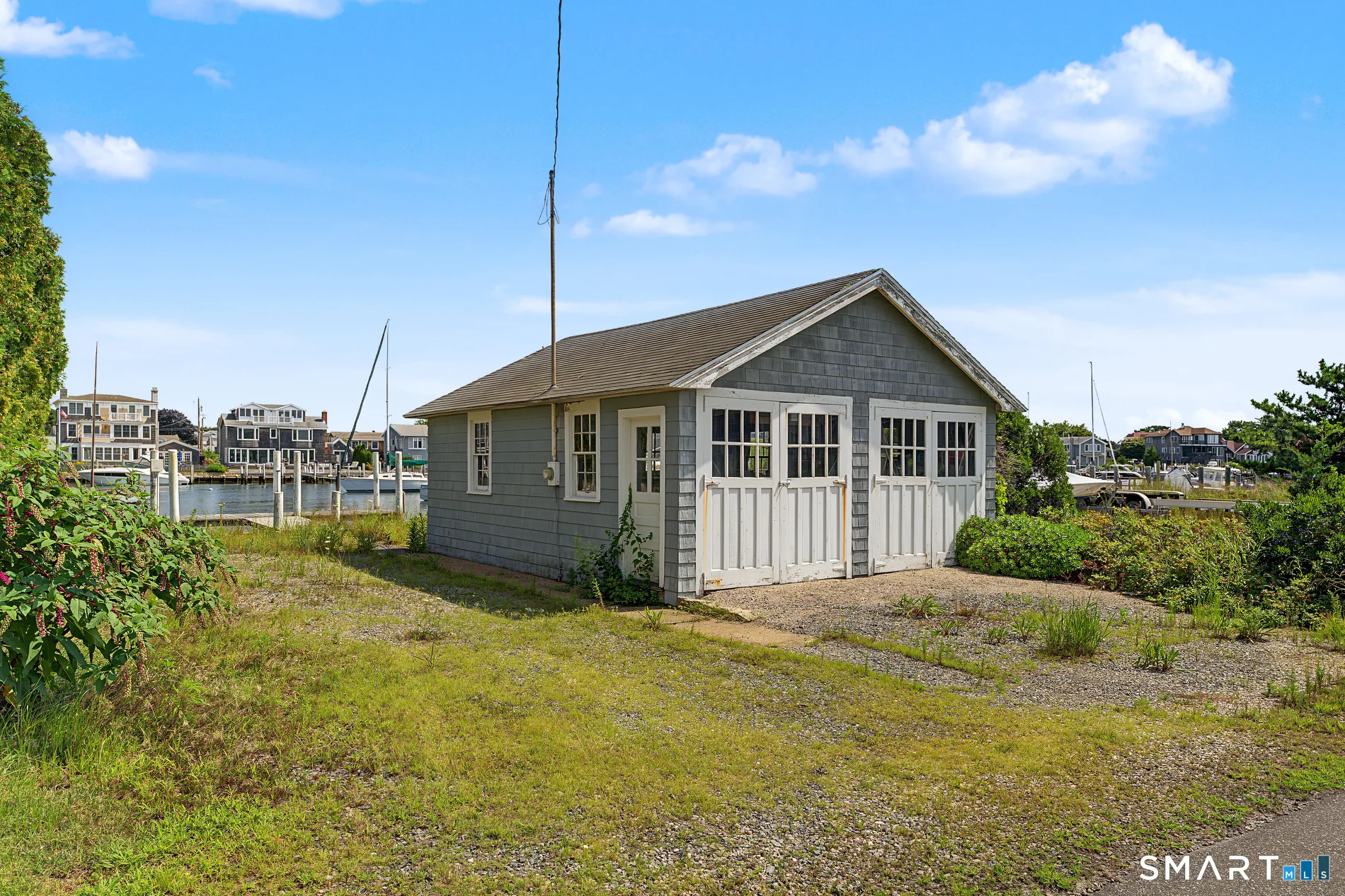 338 West Shore Avenue, Groton, CT