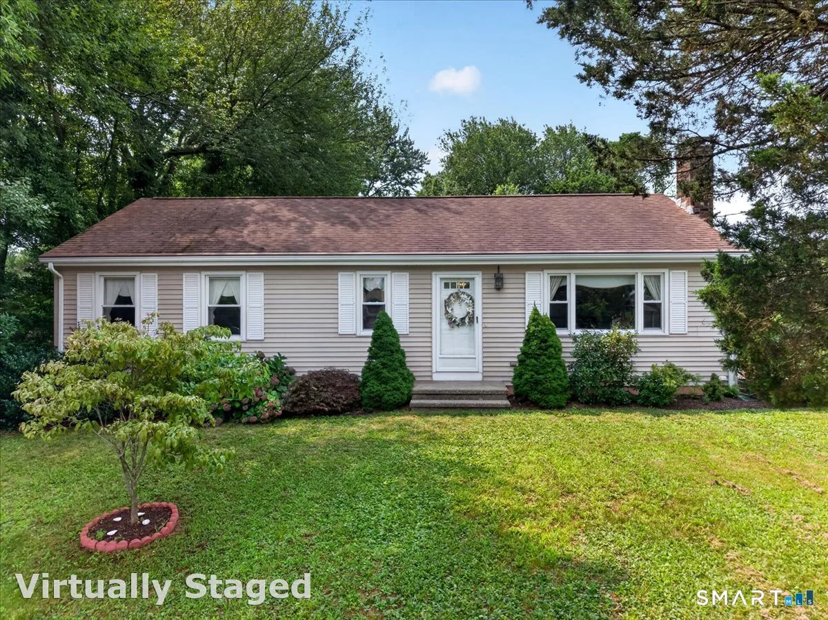 1324 Boston Post Road, Old Saybrook, CT