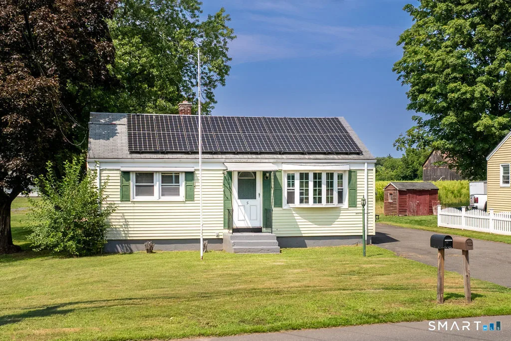 5 Tromley Road, East Windsor, CT